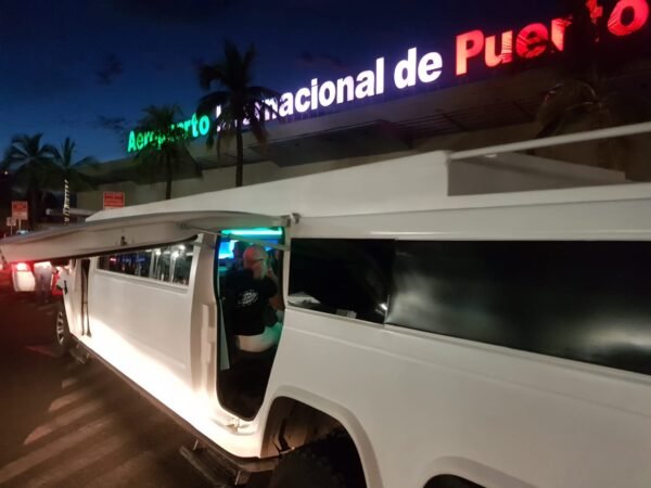 Limusine Hummer Puerto Vallarta
