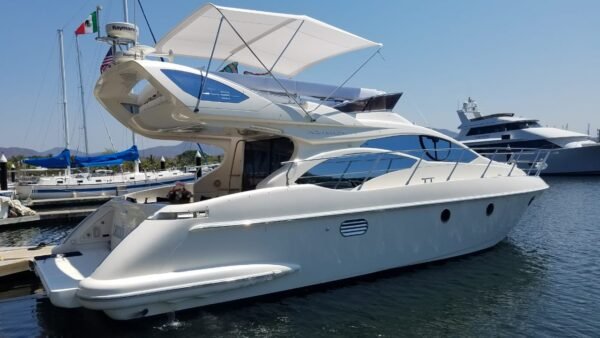 Luxury Yachts