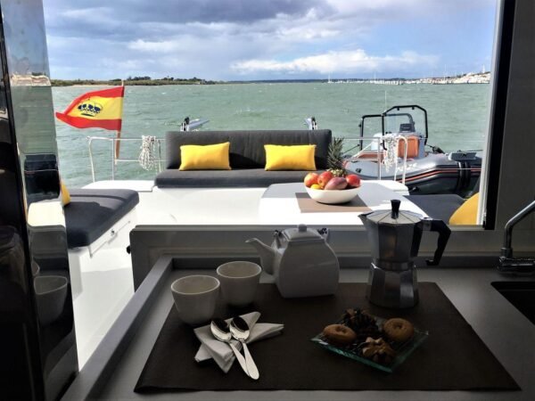 Yachts rental In Puertovallarta