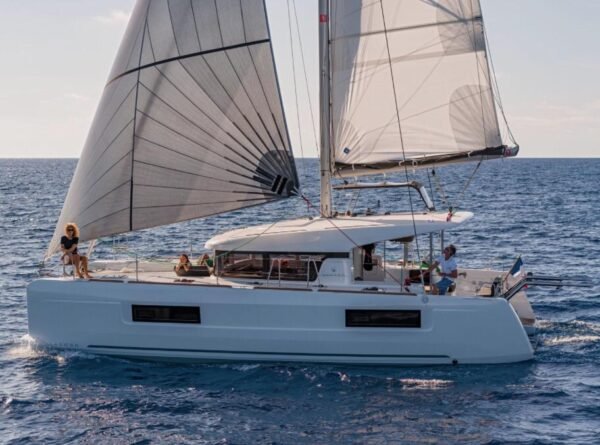 Yachts rental In Puertovallarta