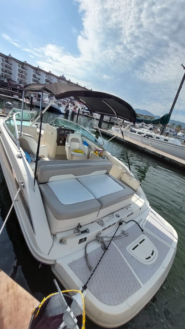 Luxury Yachts