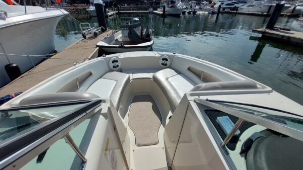 Luxury Yachts