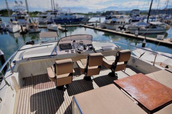 Yacht Rental Services in Puerto 8-Vallarta
