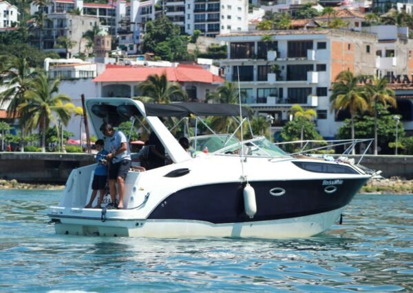 Yacht Rental Services in Puerto 8-Vallarta