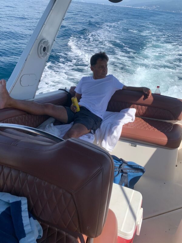 Yacht Rental Services in Puerto 8-Vallarta
