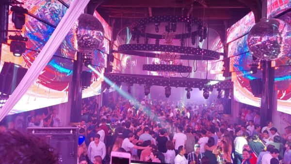 Night club Strana Vallarta. - Image 21