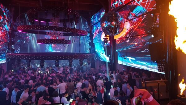 Night club Strana Vallarta. - Image 14
