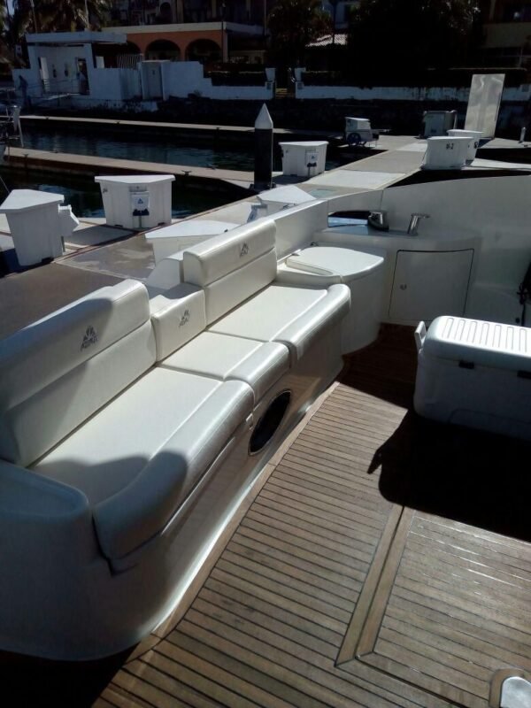 Yachts rental In Puertovallarta