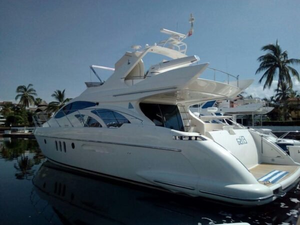 Yachts rental In Puertovallarta