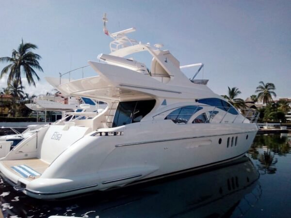 Yachts rental In Puertovallarta