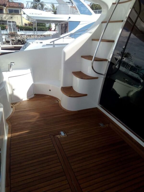 Yachts rental In Puertovallarta