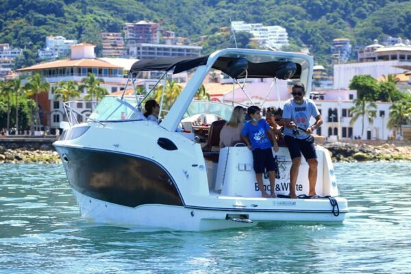 Yacht Rental Services in Puerto 8-Vallarta