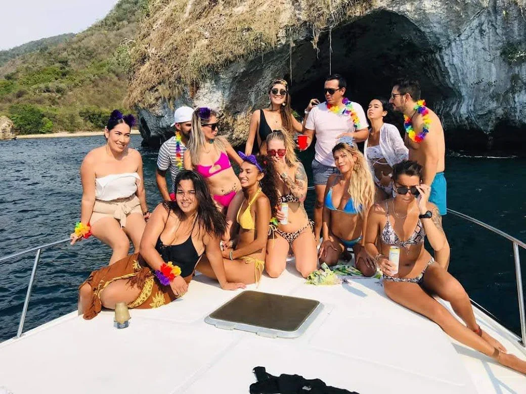 Boat Jamaica Puerto Vallarta