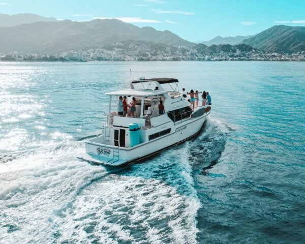 Yachts Party Puerto Vallarta