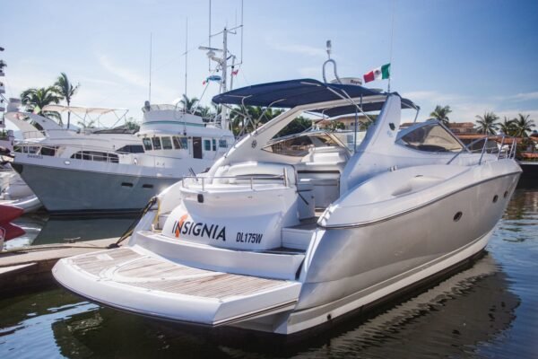 Sunseeker 46ft - Image 10