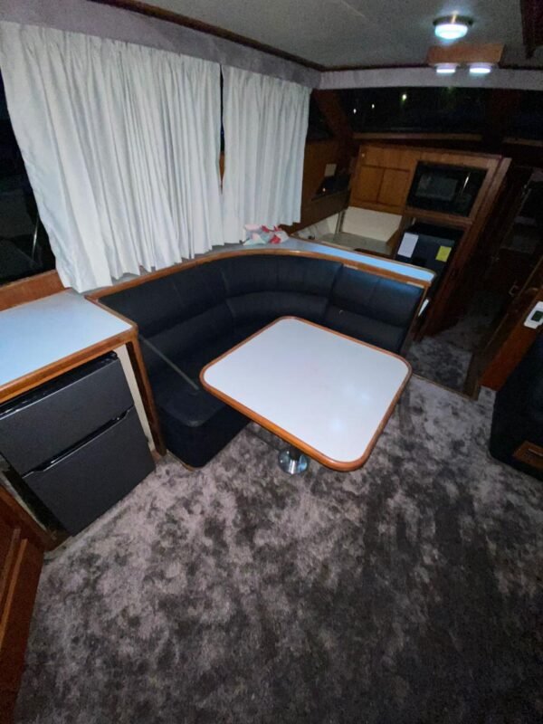 Luxury Yacht Mikelson 60 feet - Image 3