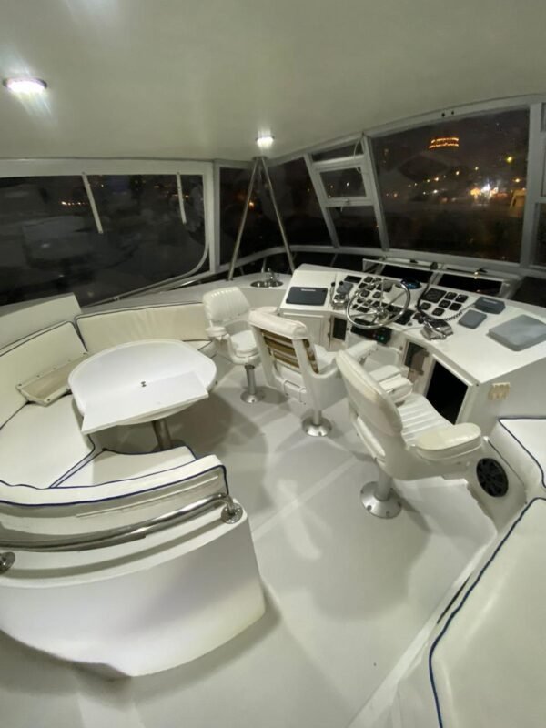 Luxury Yacht Mikelson 60 feet - Image 22