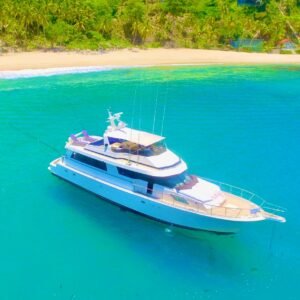 Luxury Yacht Hatteras 75ft